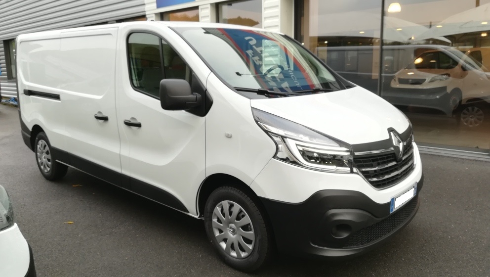 RENAULT TRAFIC III FG NEW L2H1 1300 2.0 DCI 120CH GRAND